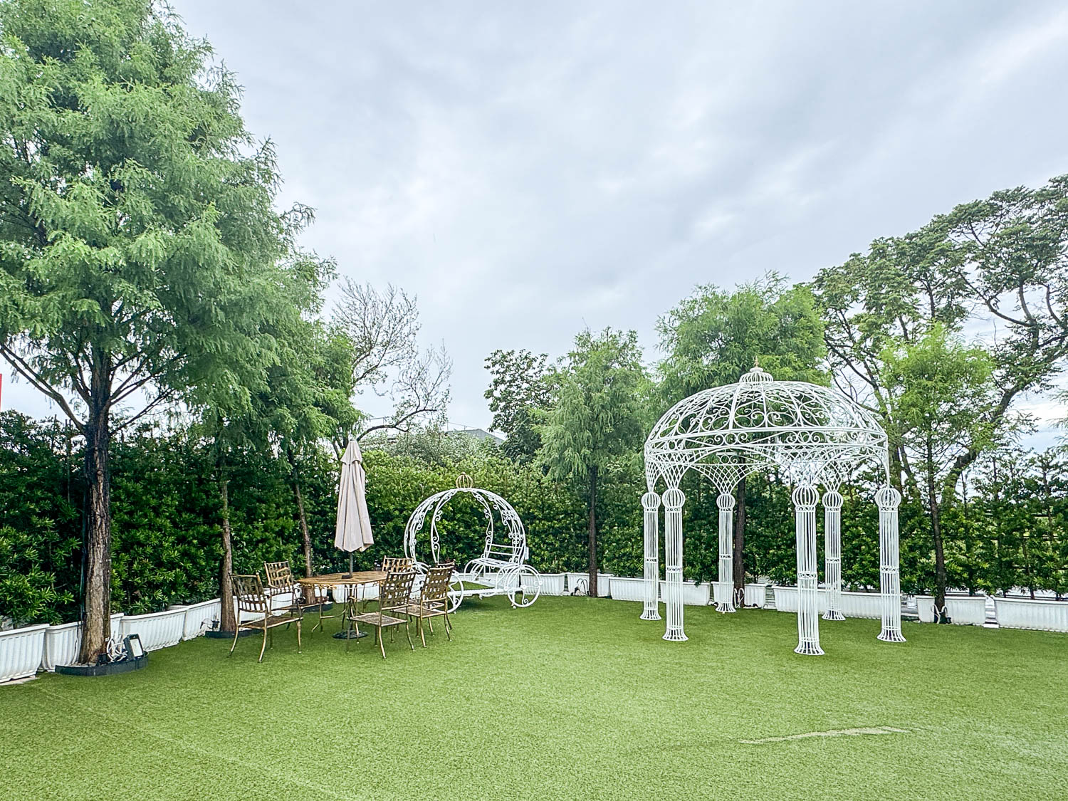 雲林|新尚豪婚宴會館》雲林婚宴會館推薦、絕美玻璃屋、全台首創太空艙新娘房。大斗南區宴會場所、尾牙聚餐 - 第6張圖 雲林|新尚豪婚宴會館》雲林婚宴會館推薦、絕美玻璃屋、全台首創太空艙新娘房。大斗南區宴會場所、尾牙聚餐