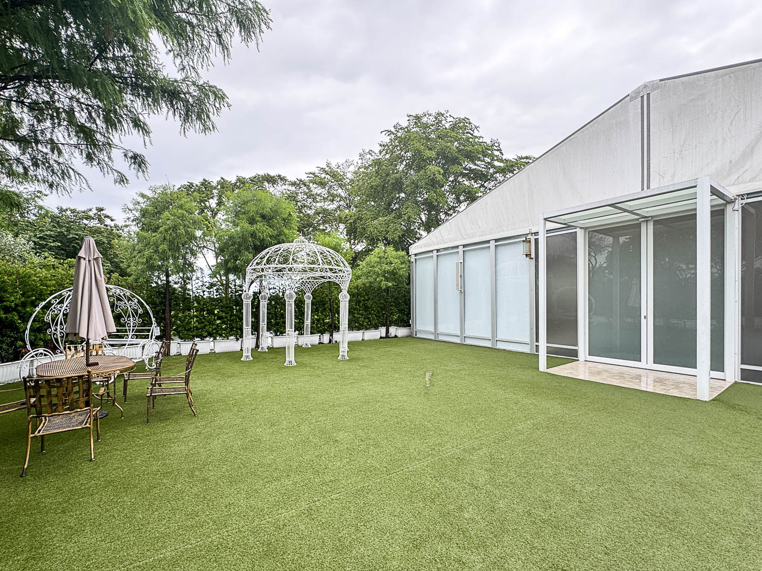 雲林|新尚豪婚宴會館》雲林婚宴會館推薦、絕美玻璃屋、全台首創太空艙新娘房。大斗南區宴會場所、尾牙聚餐 - 第3張圖 雲林|新尚豪婚宴會館》雲林婚宴會館推薦、絕美玻璃屋、全台首創太空艙新娘房。大斗南區宴會場所、尾牙聚餐