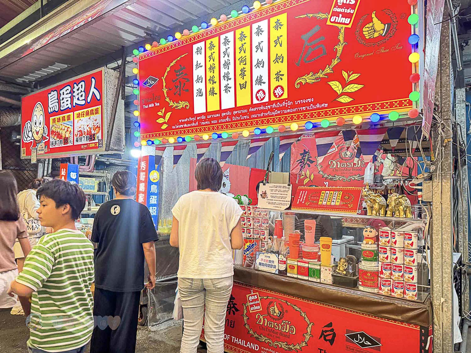 桃園|八德興仁花園夜市》6000坪美食天地吃透透!歡樂王國遊樂設施套票攻略,親子夜市玩透透 - 第40張圖 桃園八德興仁花園夜市